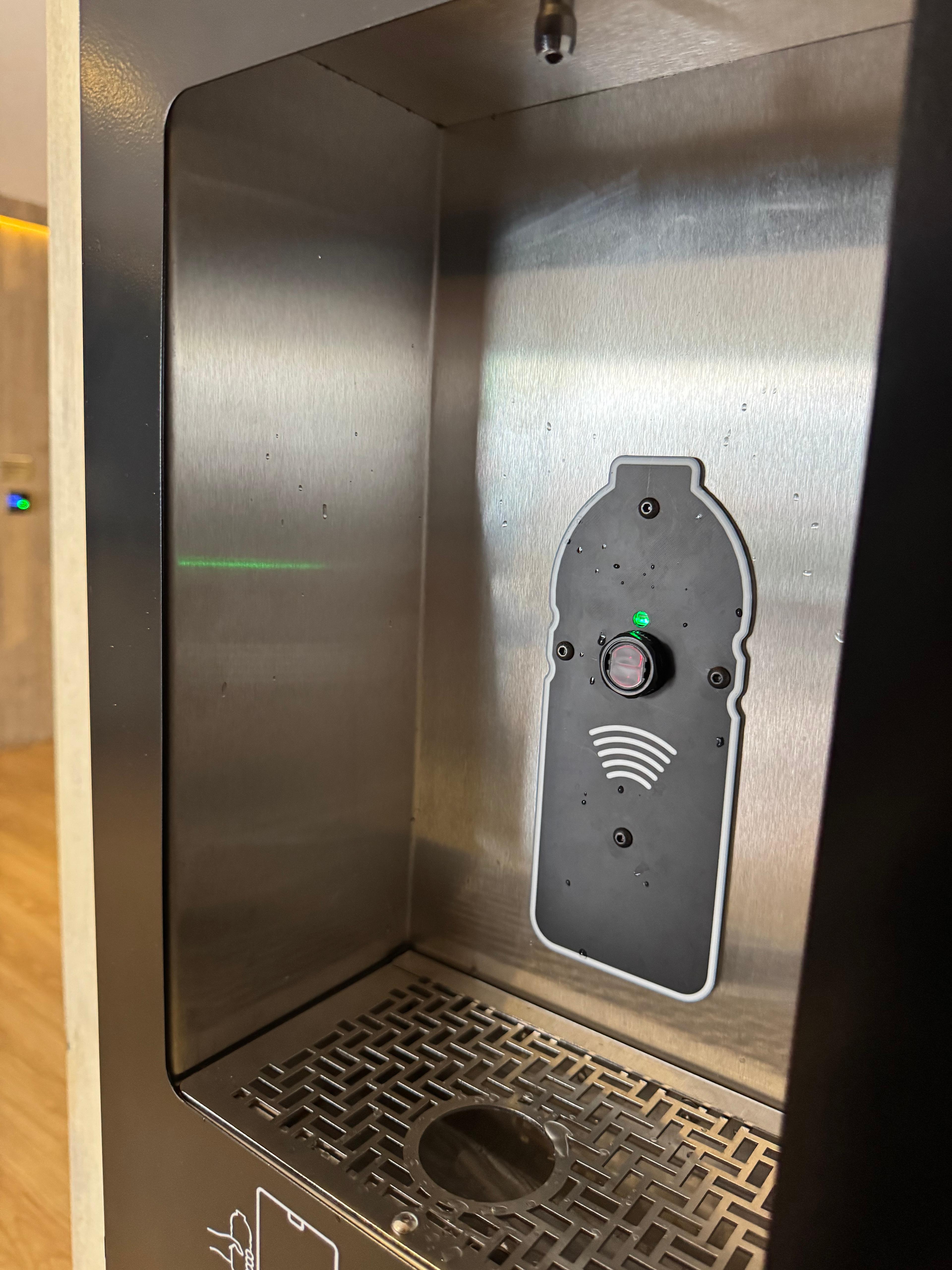 Llenador de botellas con sensor anticontacto Instafill