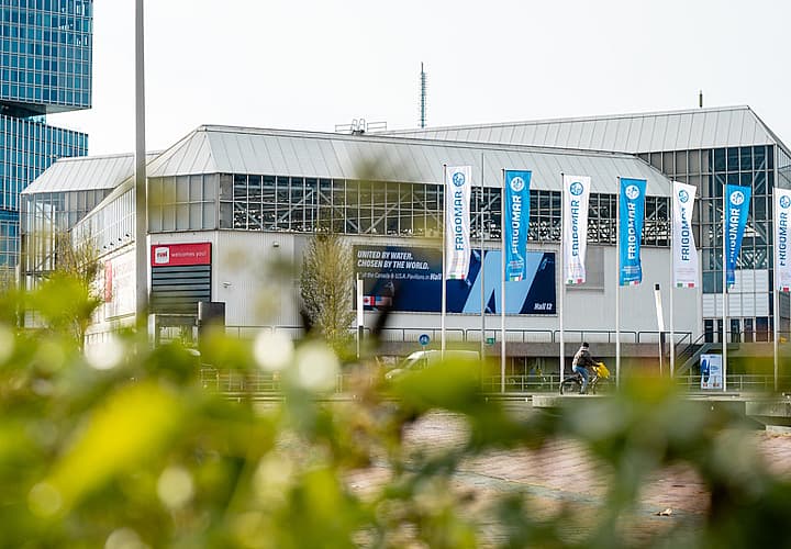 Vlaggen entree C mets