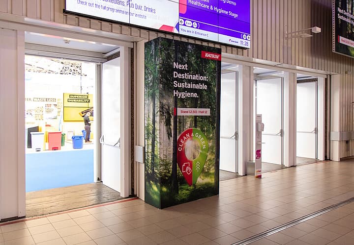 pillar advertising hall 10