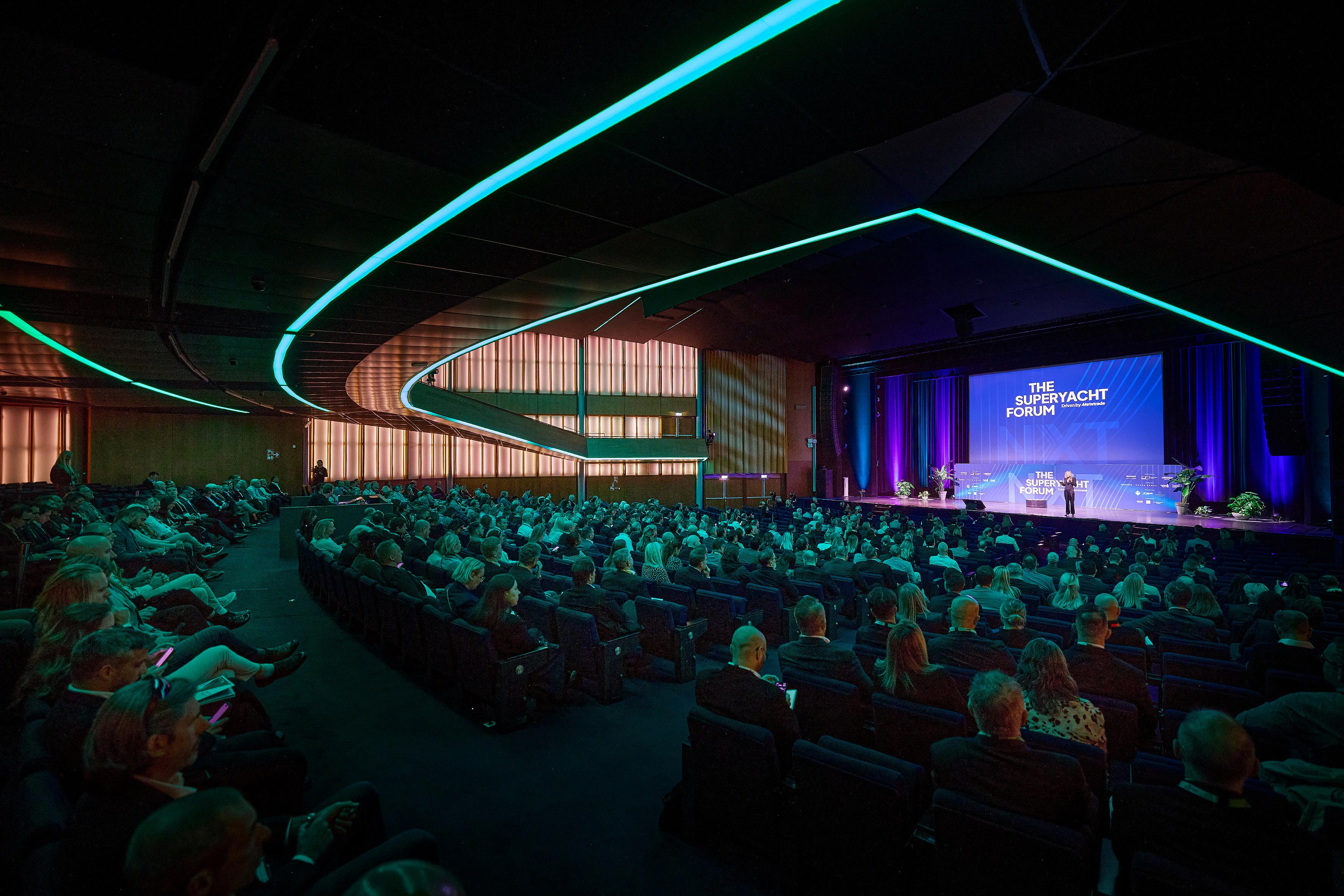 the-superyacht-forum-opening3