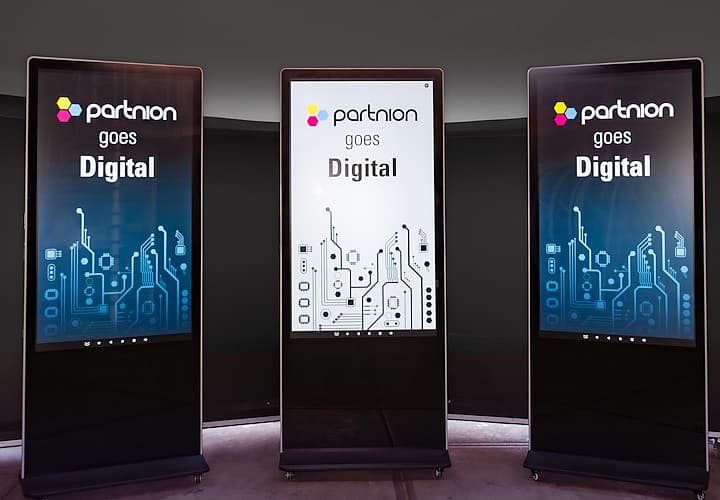 Digitale totem voorbeeld
